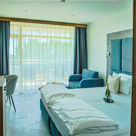 Hotel Trezor Warna